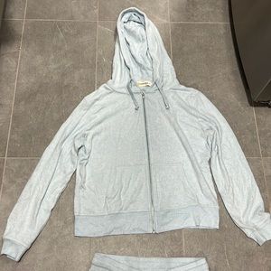 SIZE LARGE OCEAN DRIVE OUTFIT